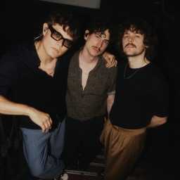 engin_quadrat-1-zu-1-1110x